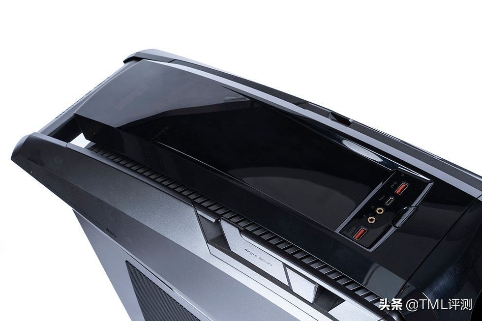 旗舰级游戏电脑微星宙斯盾ti5,微星宙斯盾ti512代评测