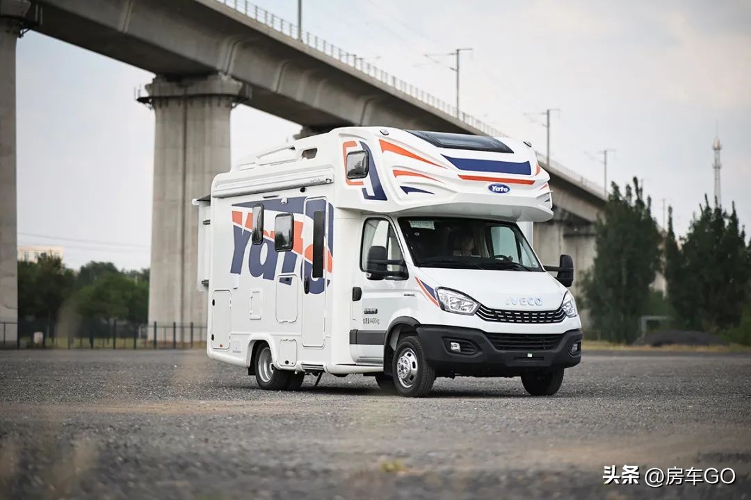 蓝牌c本房车内尺寸一般多少,蓝牌c照就能开的大号房车