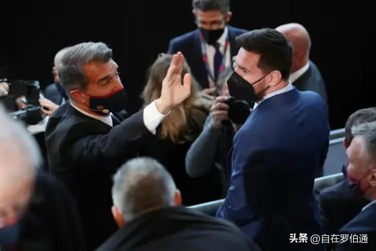 三英战梅西最佳球会,曼城对巴萨梅西