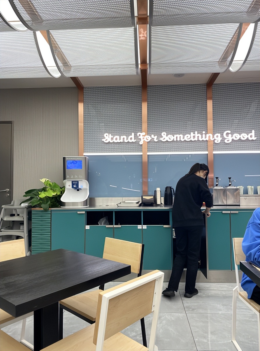 shakeshack深圳排队,shakeshack排队吗