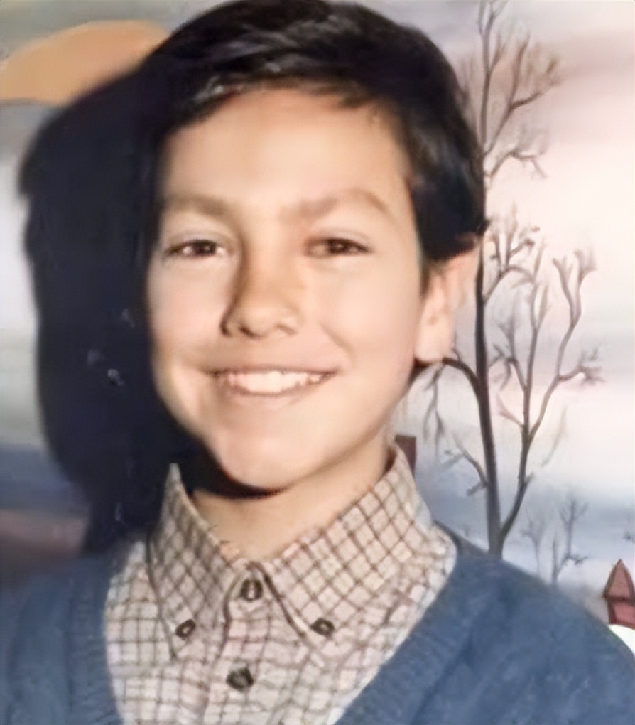 足坛球员童年照,足坛球星萌娃照