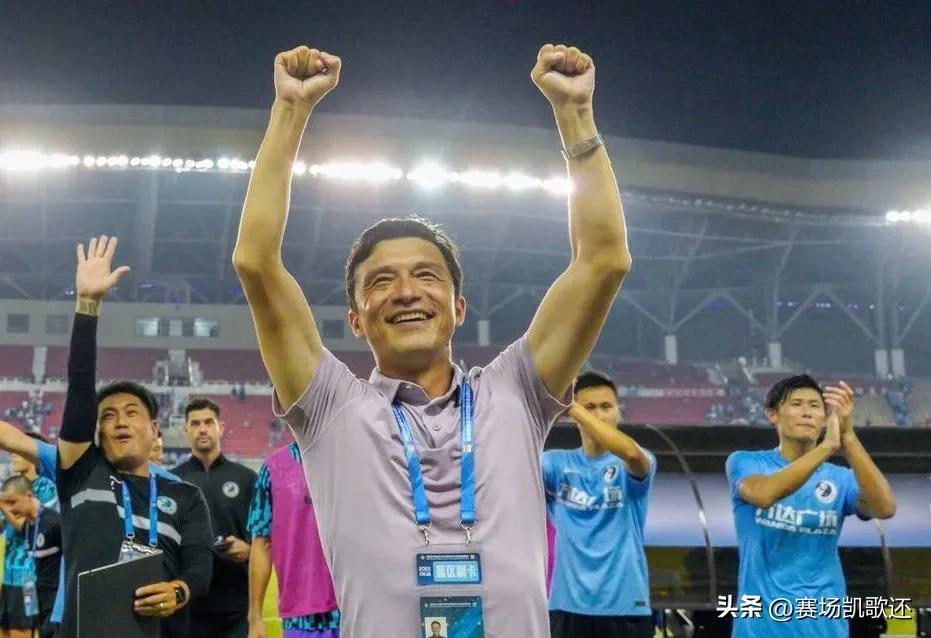 谢晖与大连人俱乐部续约3年,谢晖续约大连人薪水