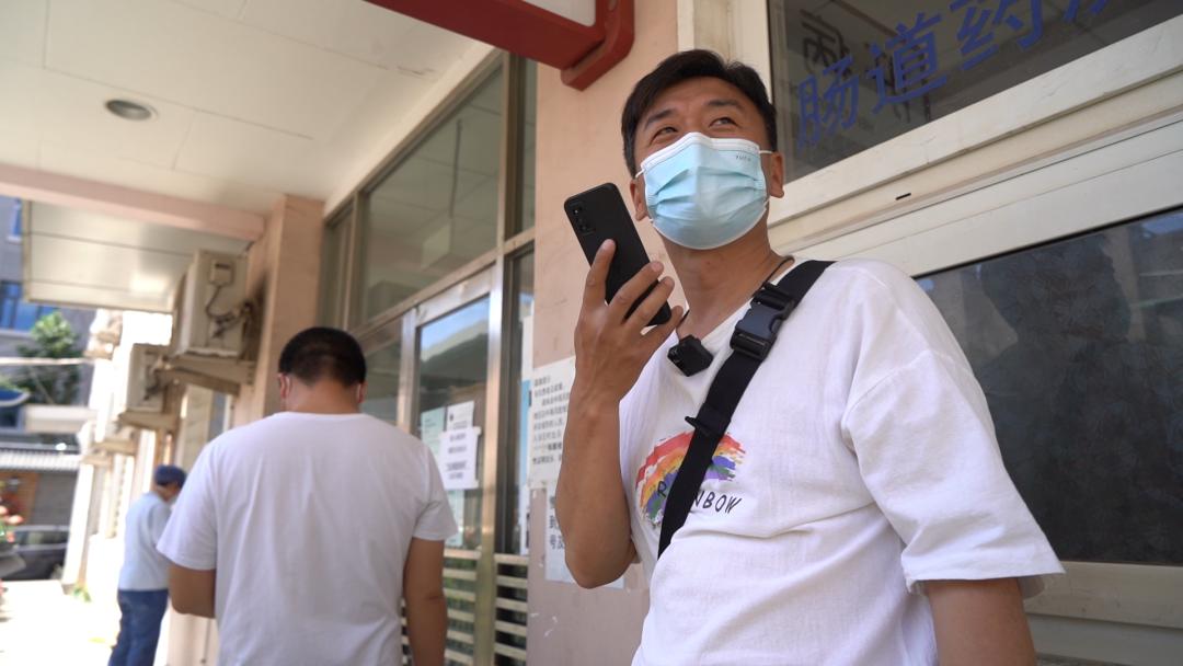 疫情时期的跑腿小哥,疫情期间北京的快递小哥