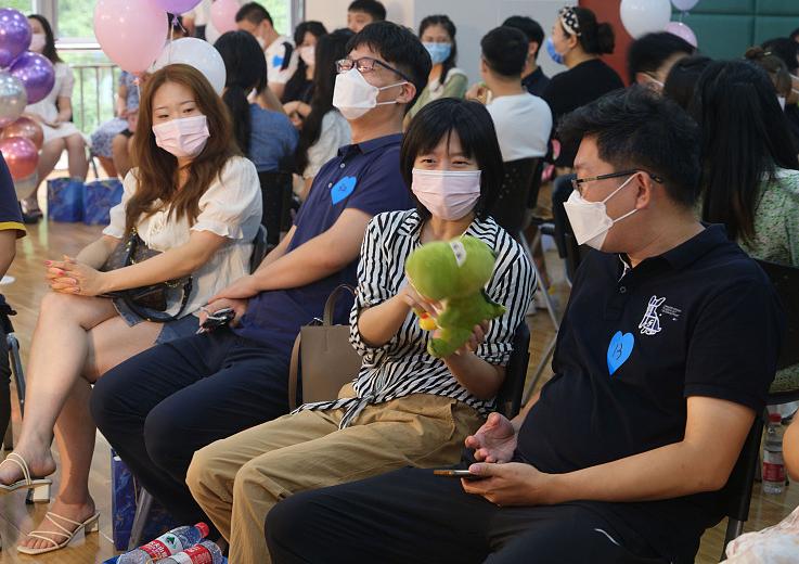 月薪3万28岁大学生择偶8个要求,年薪百万女生高学历择偶标准
