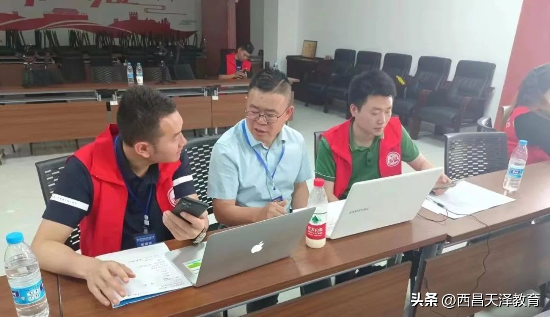 鍒涙柊鍒涗笟澶ц禌璺紨ppt,鍒涙柊鍒涗笟澶ц禌璺紨ppt瑕佷笉瑕佸仛鐩綍