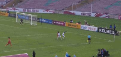 中国女足张杰李思思活动,张杰为中国女足庆祝视频