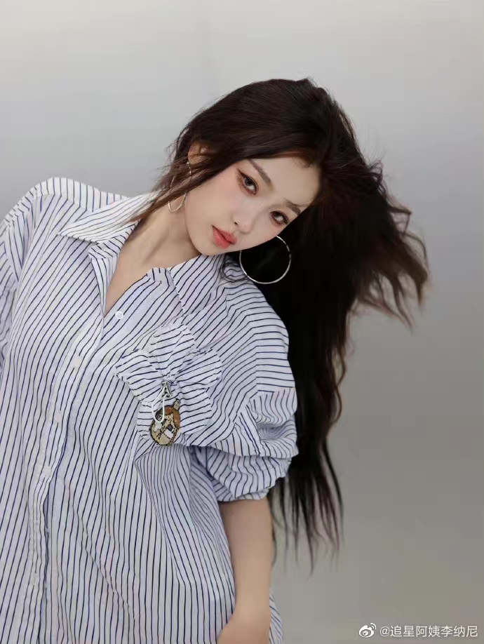 dzzit虞书欣海报,虞书欣最新官宣代言