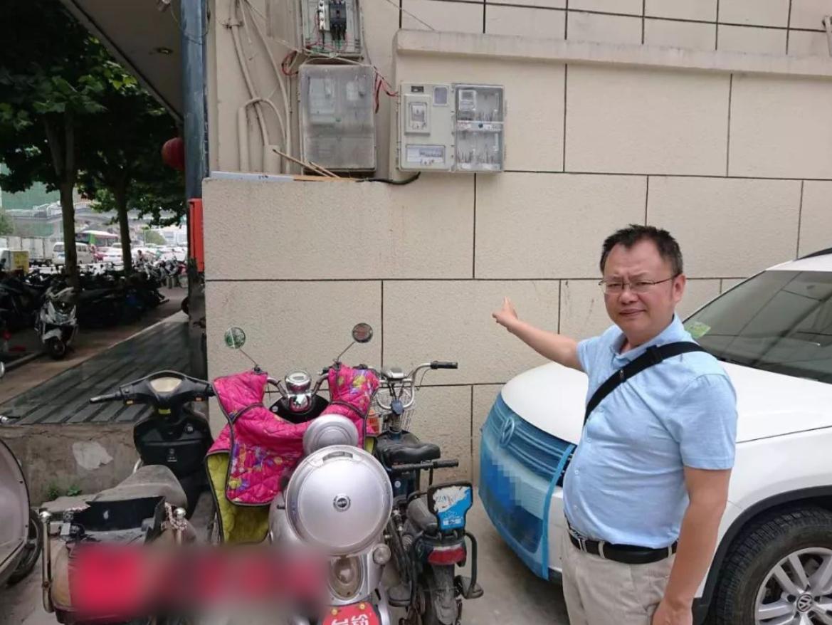 一彩民中1762万大奖到手多少,广西一彩民中657万大奖没人认领