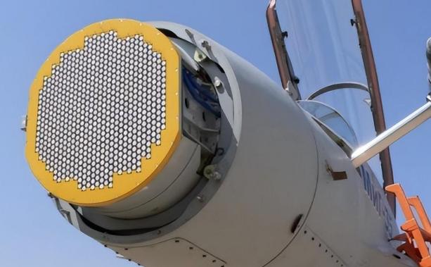 耶伦访华助力拜登大选,美国拜登与耶伦