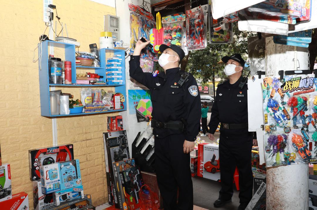 海南万名警力联动严查,警力出动人次