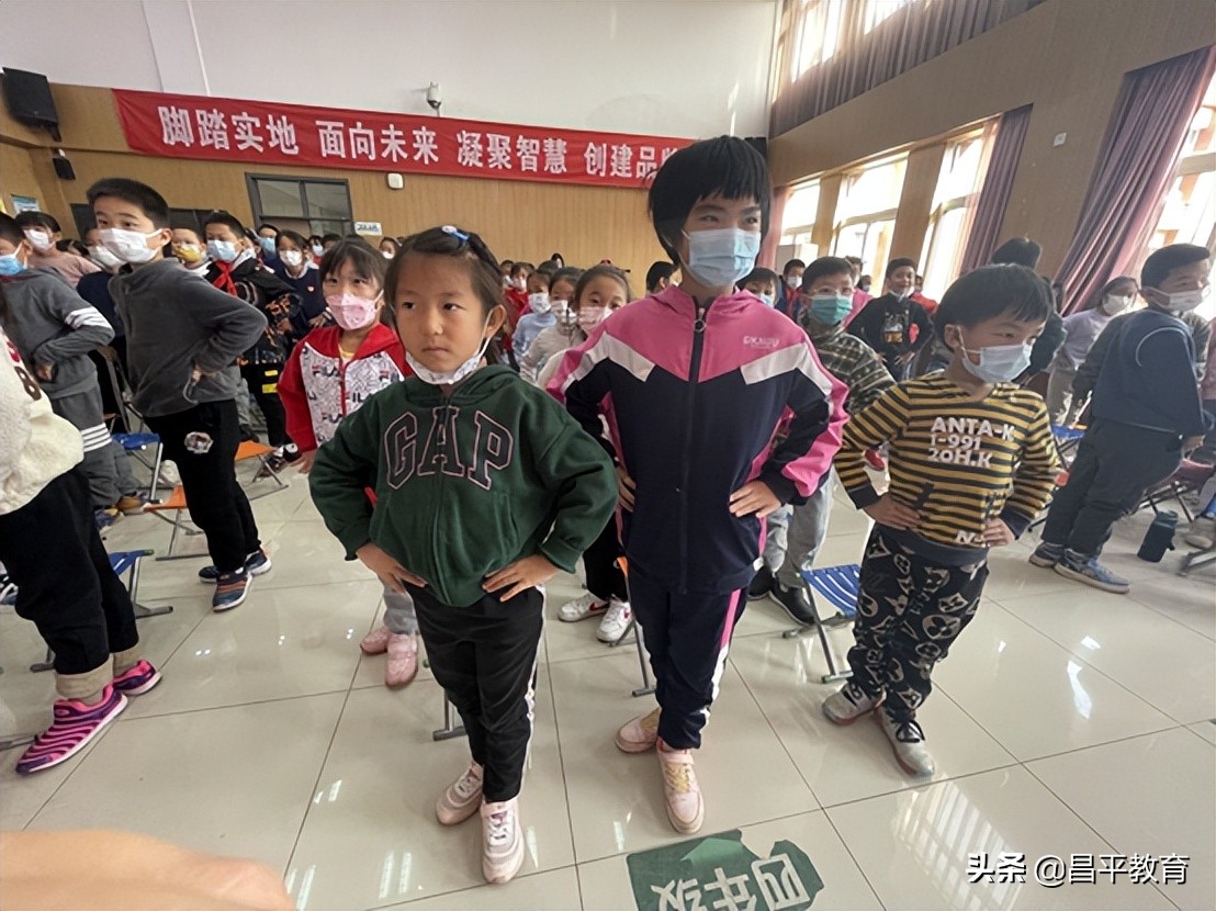 要让戏曲圈粉年轻一代,传统戏曲直播间里圈粉无数