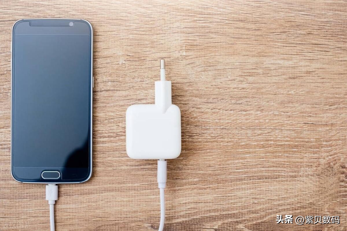 手机充电可以打电话,手机充电可以随用随充