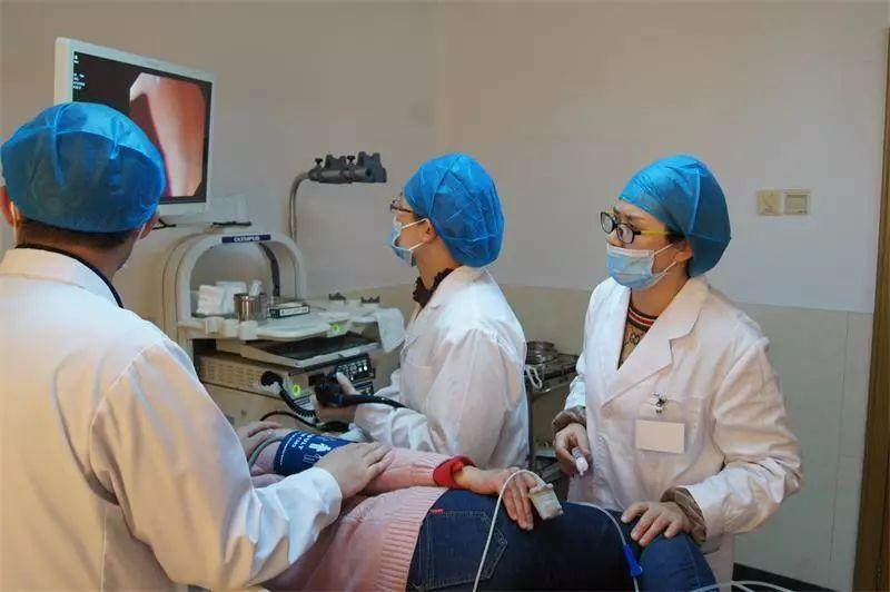 胃镜多长时间做一次比较合理,做一次胃镜对胃伤害多大