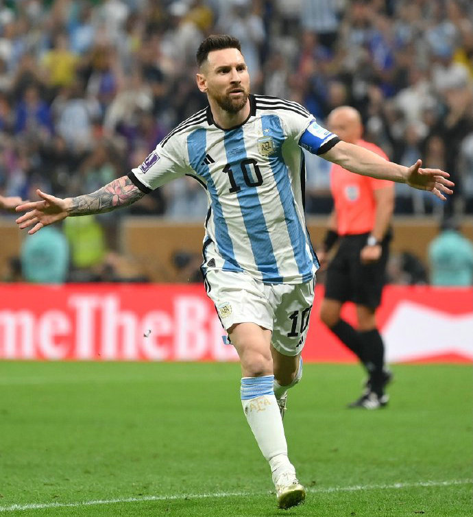 费纳携众球星祝贺阿根廷夺冠，伊斯内尔占据ACE球数据榜首位