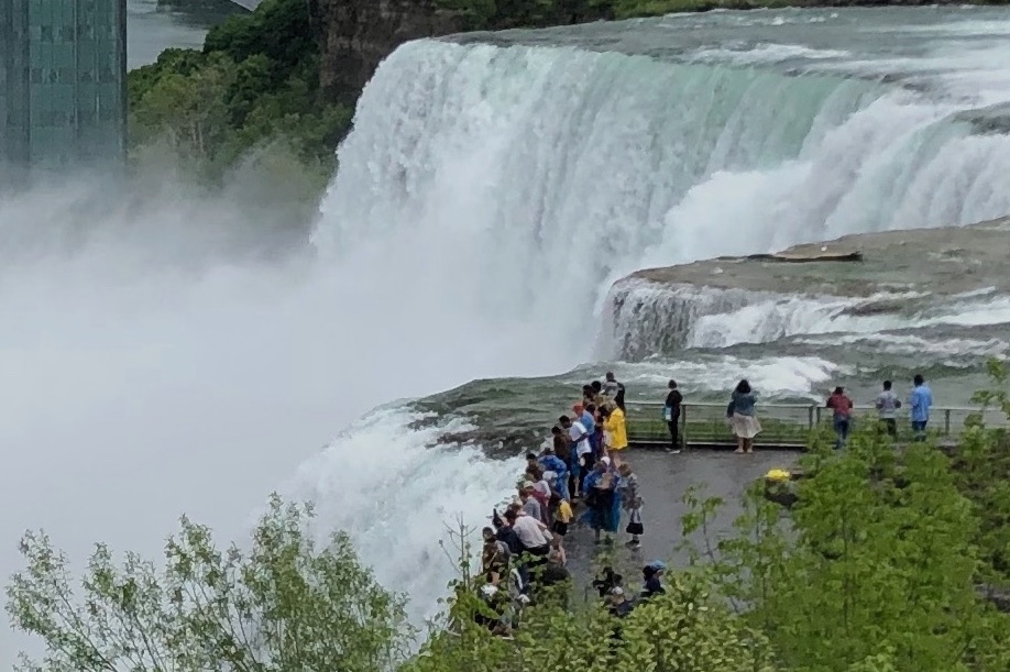 美加边境的尼亚加拉大瀑布,尼亚加拉瀑布加拿大视角
