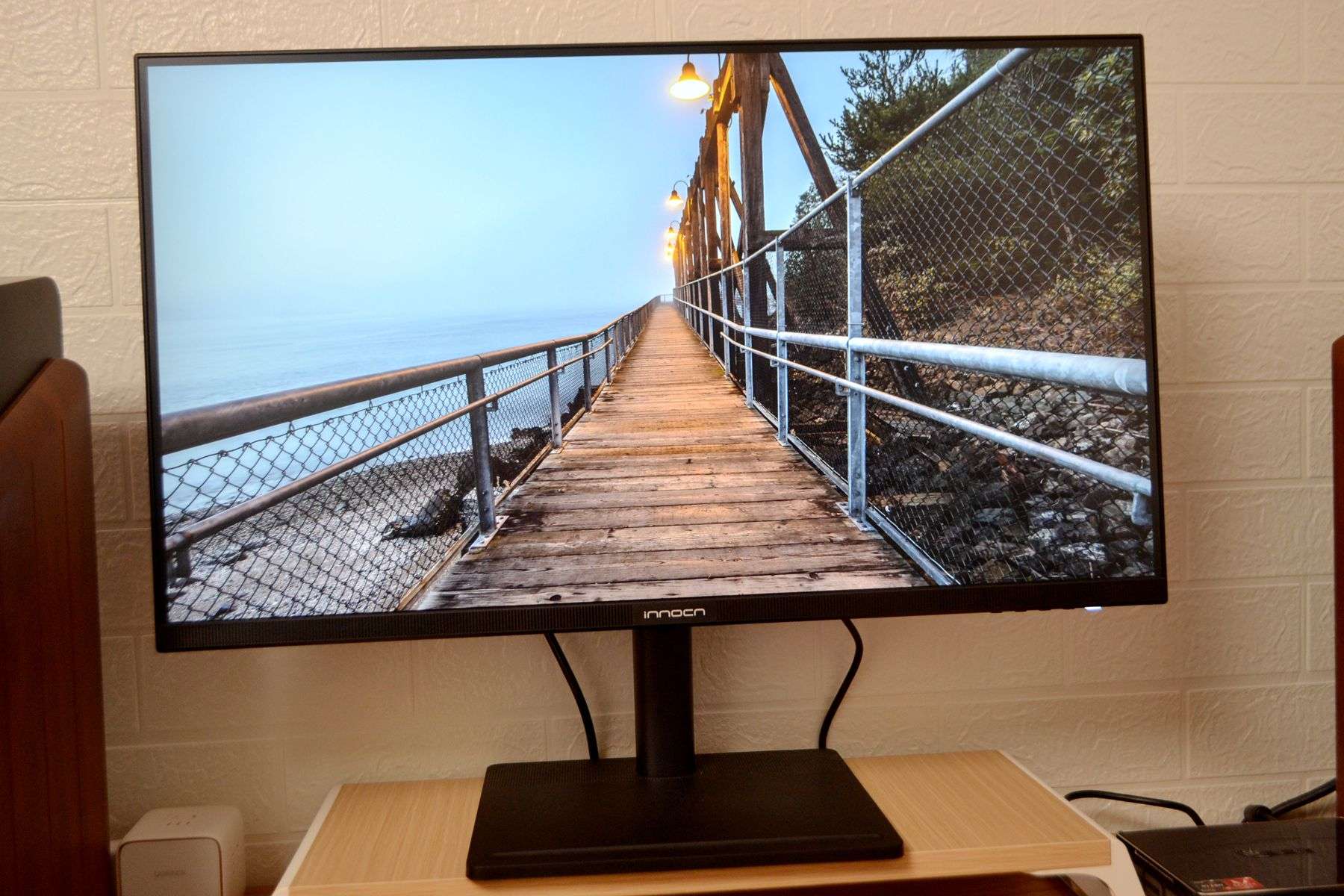 售价不足千元，显示效果媲美万元级，目前质价比最高的4K显示器