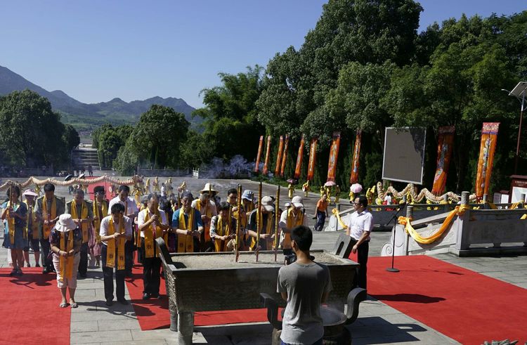 姊崇悊鍘嗗彶鑴夌粶杩藉鏂囧寲鏍硅剦,姊崇悊鍘嗗彶鑴夌粶