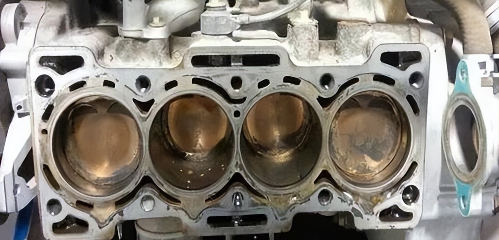 汽车气缸是怎么回事,汽车气缸磨损的原因和处理方法