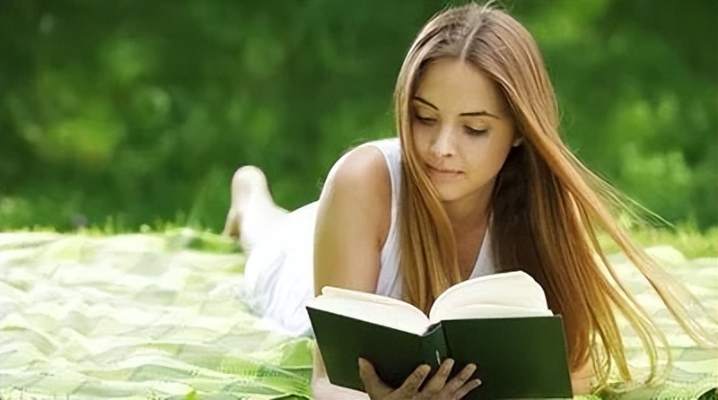 怎么写吸引人的评论文案,怎么写出吸引人的荐书稿