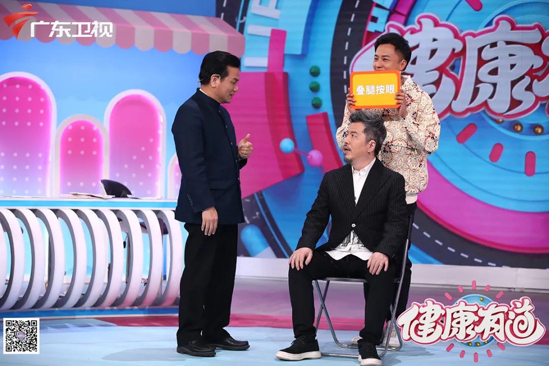 关节一动就咔咔响是缺钙吗,关节炎阴雨天疼痛会加重吗