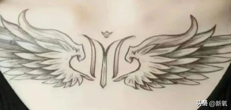 24岁媚眼如丝恋爱脑，10年后帅过前任，她情丝和头发一起斩断了？