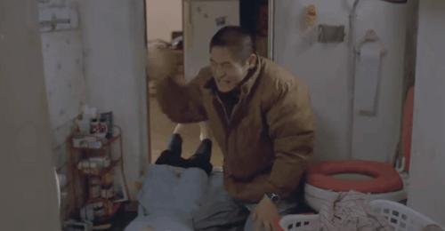 「王祖邪」对残缺审美，是健全者的傲慢：《绿洲》