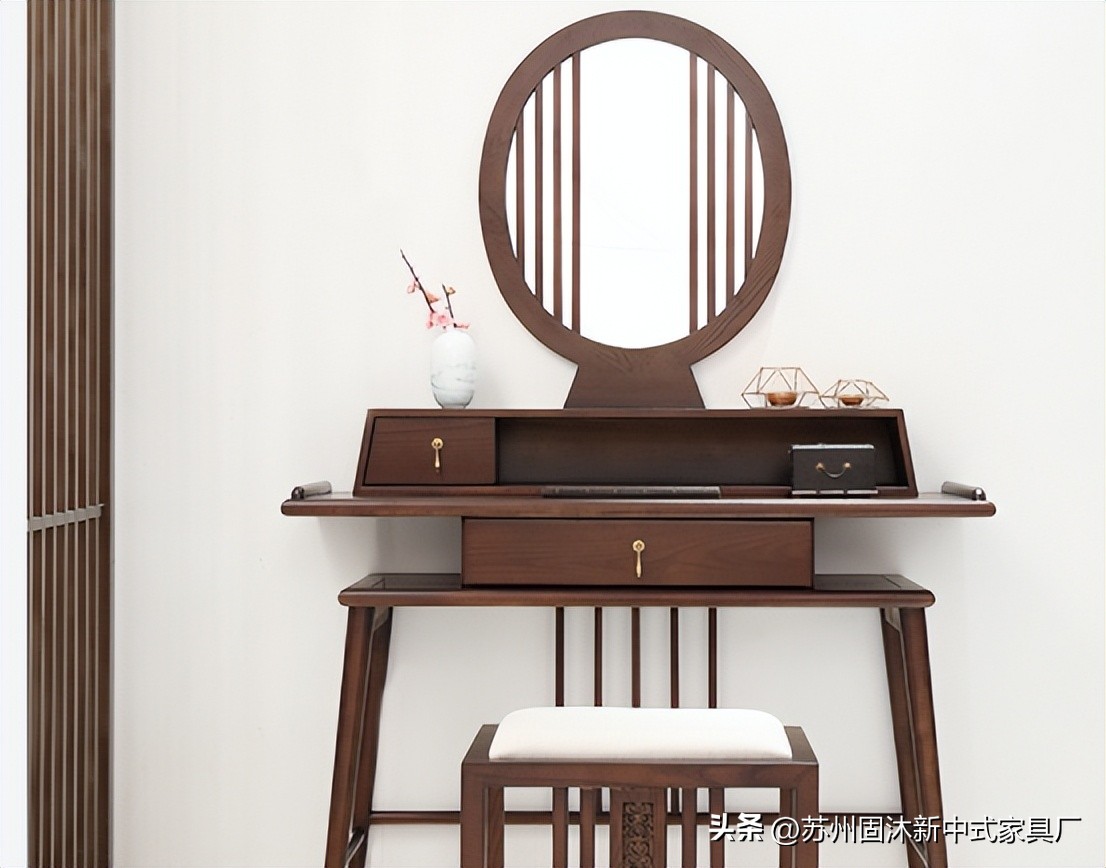 家具是原木风格治愈系小户型,原木家具现代简约风