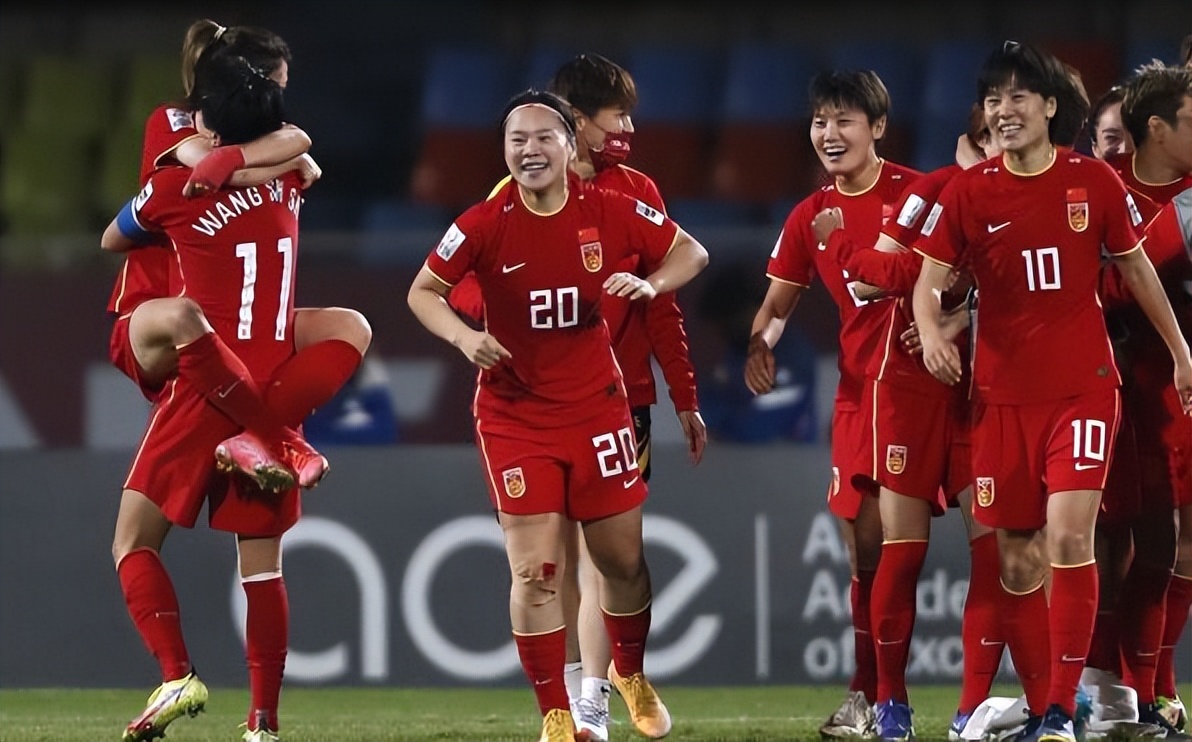 中国足协听听中国球迷的心声,引起球迷们对中国足协的激烈讨论