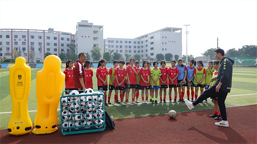 四川省青少年校园足球联赛,四川校园足球示范