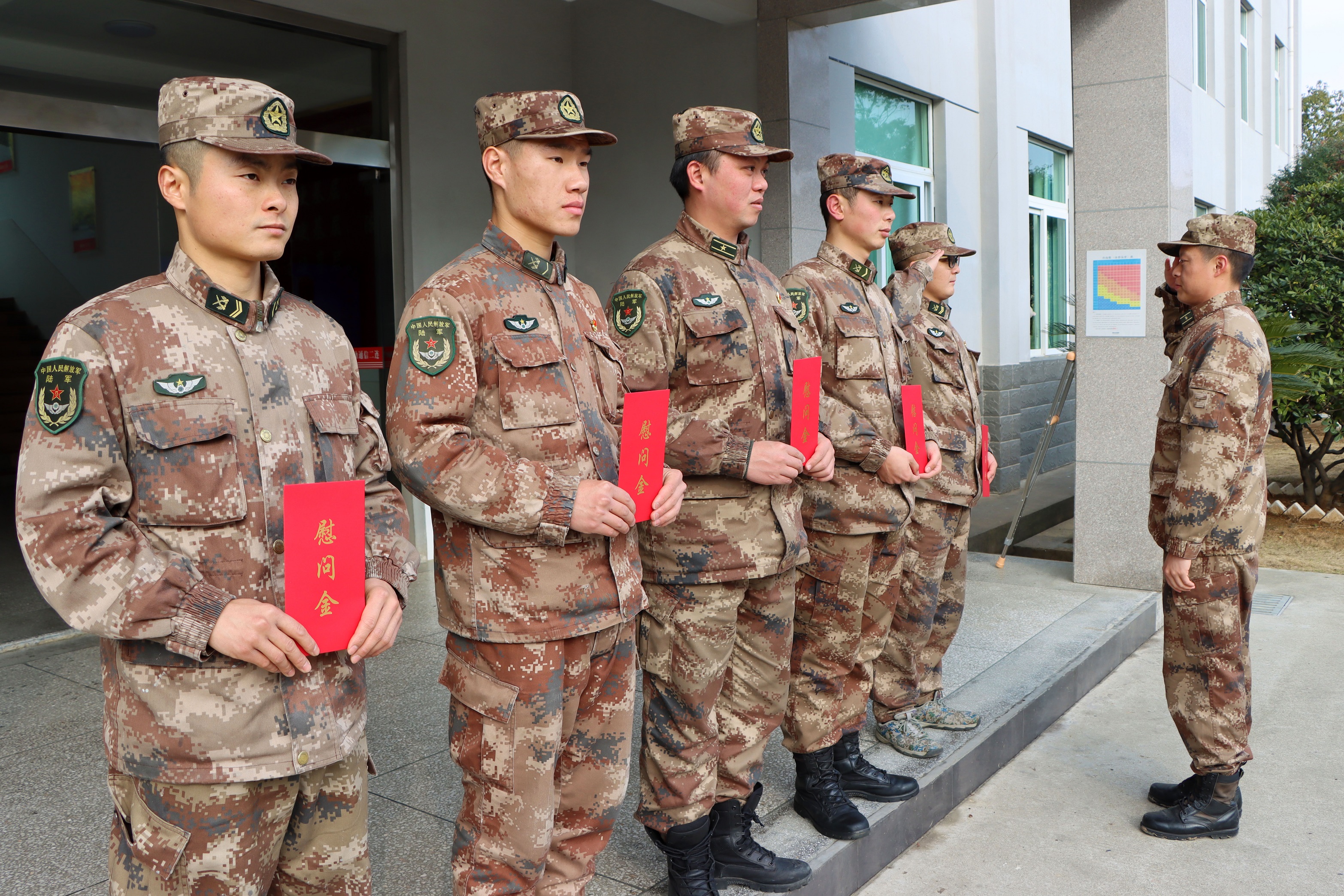 春节军营年味别样浓,军营春节年味浓虎跃戈壁庆新春