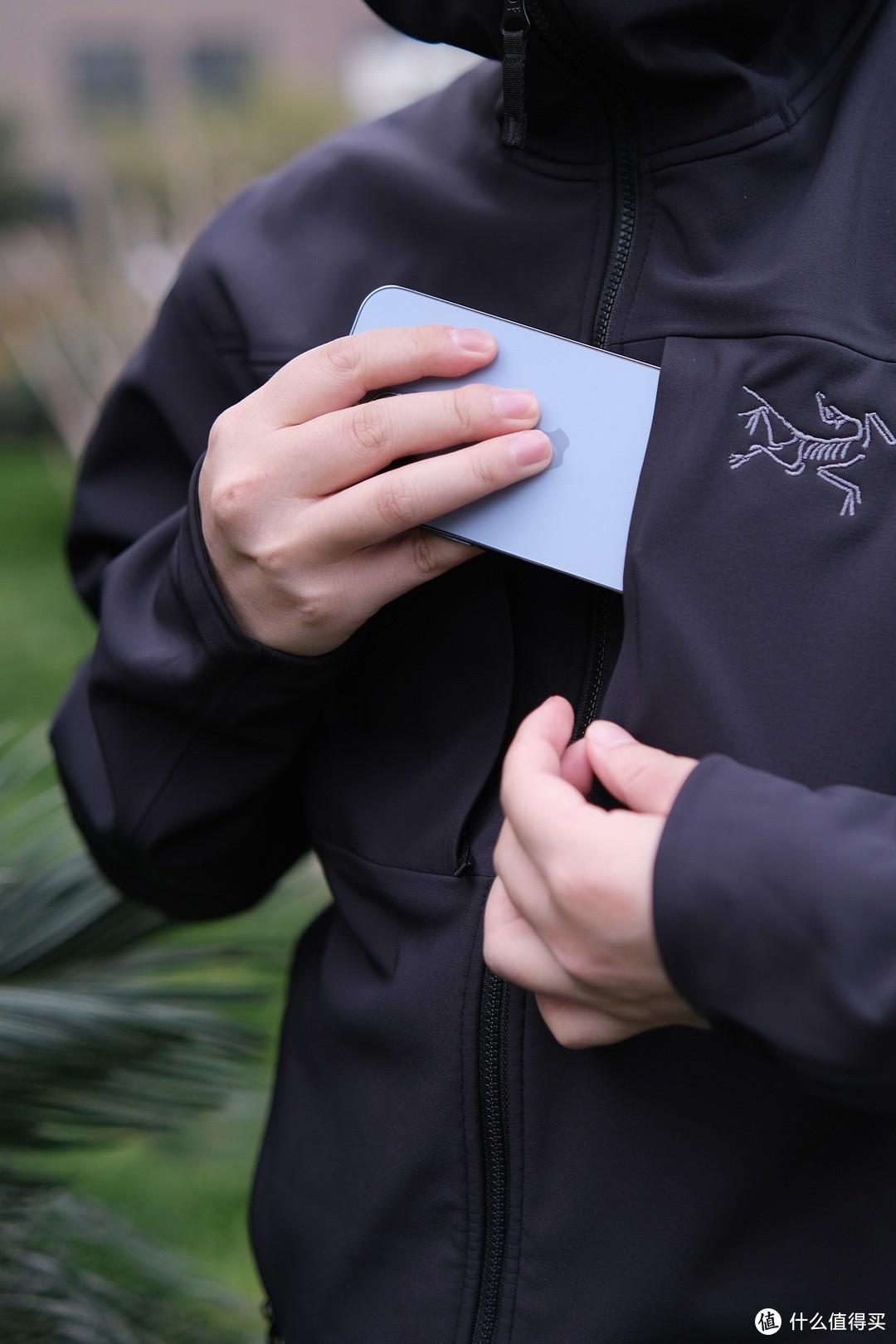 始祖鸟gammamx软壳中间层,始祖鸟gammalt和mx区别