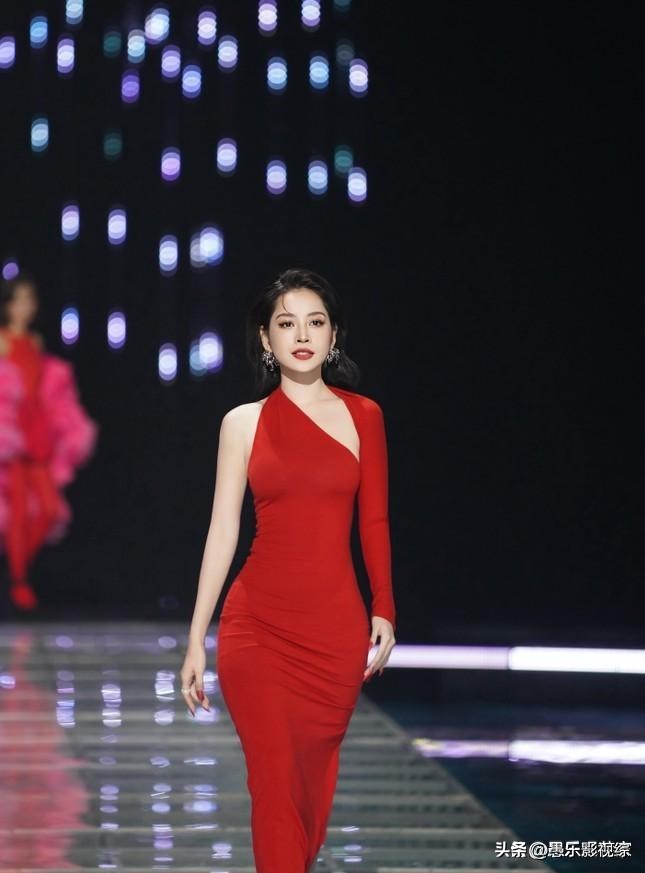 日本艺人美依礼芽人气断层第一，开通短视频账号，3小时涨粉12万