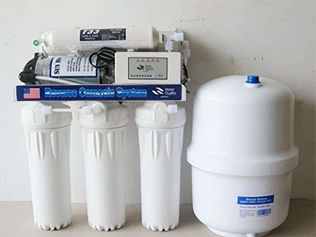 怡口净水器和史密斯3m哪个好,怡口与史密斯净水器哪个好