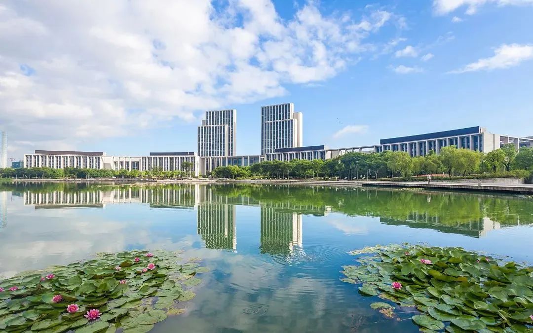 绂绘勃鑷┚鏃犻敗,绂绘勃杩旀疆