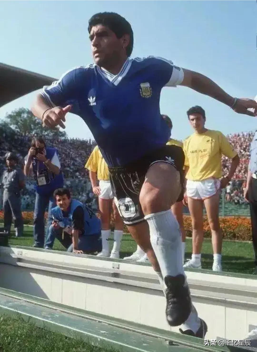 英国媒体评选最佳球员,英国媒体评选出的世界十大名将