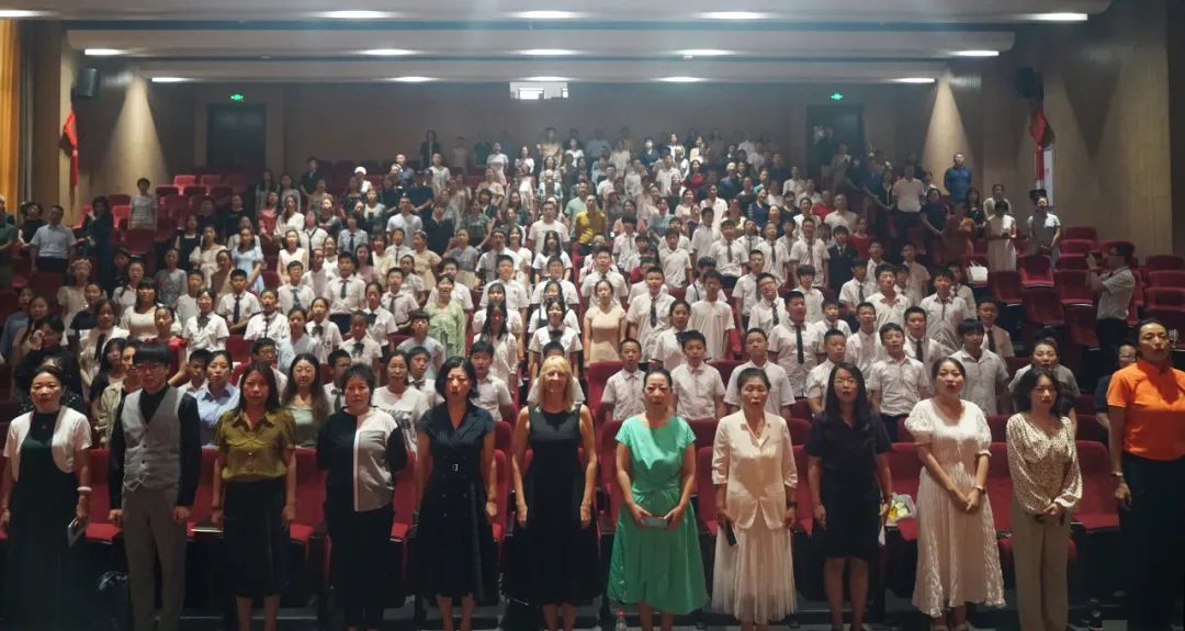 北大附中海口学校2024毕业典礼,梦想在这里起航少儿朗诵