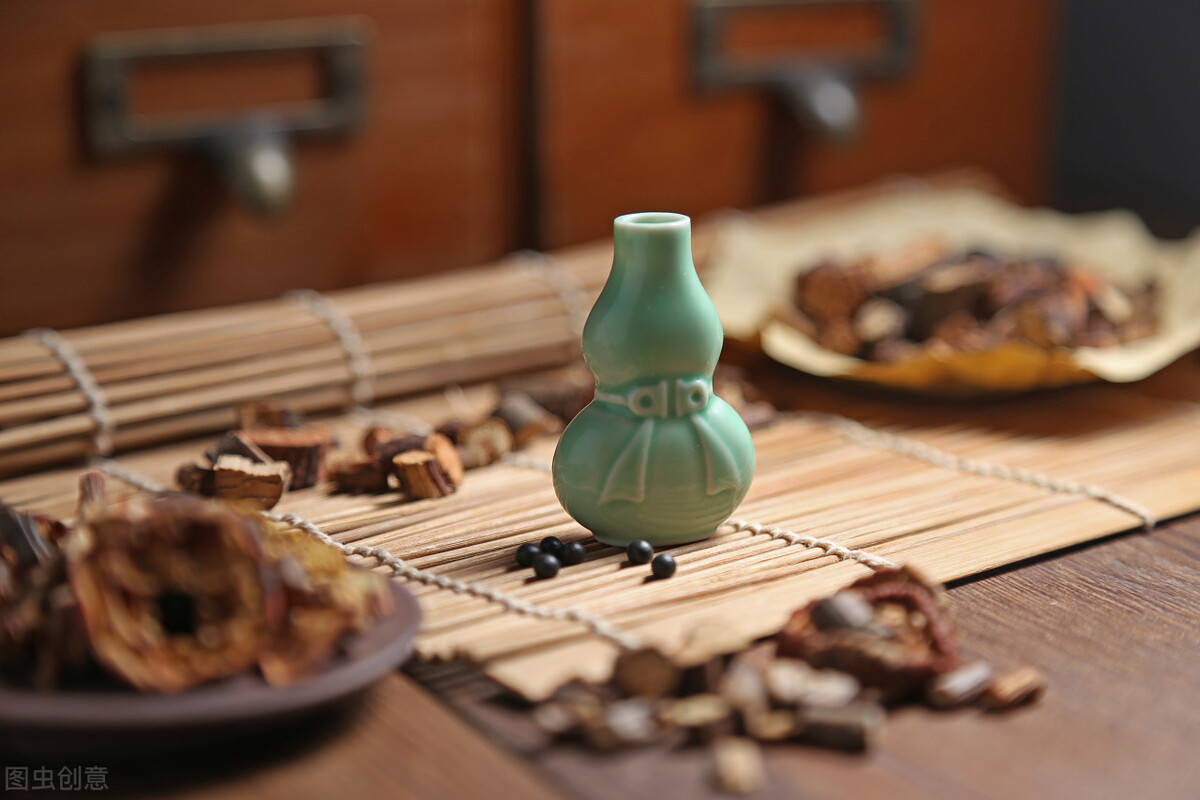 女性反反复复尿路感染怎么办,中老年女性反复尿路感染治疗