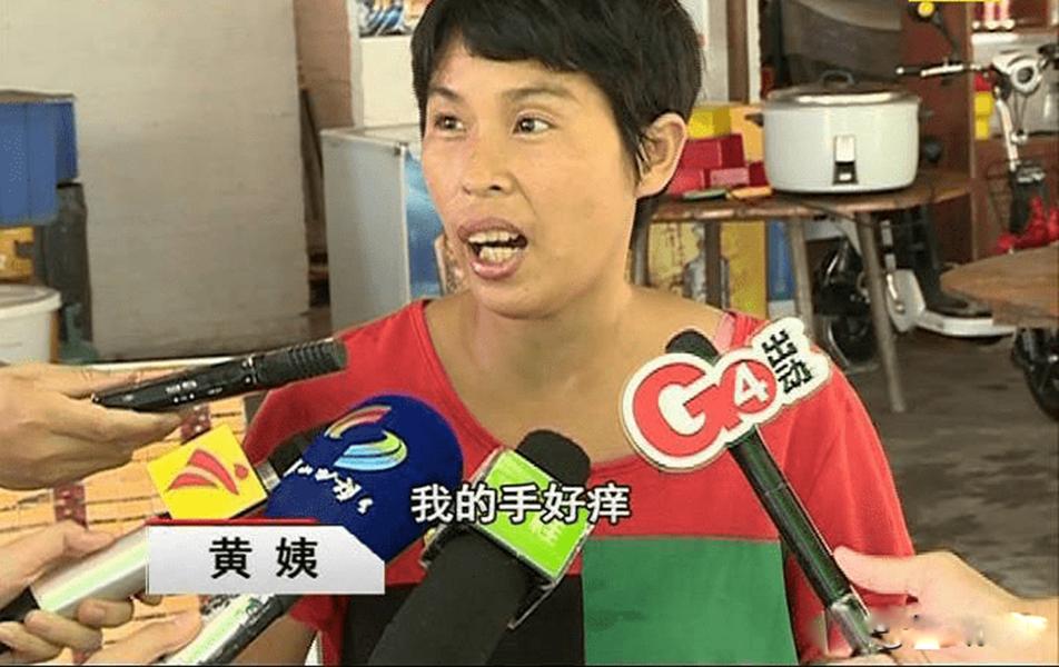 还敢随便杀蛇吗？被砍下的蛇头还能咬人，难道蛇死了还会*仇报**？