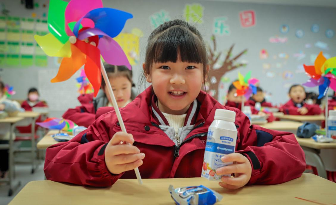 “我的梦想是超过同桌”华爱学校新学期，每个孩子都溢满七彩希望