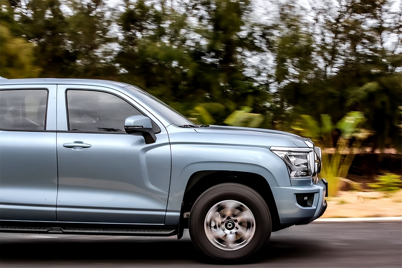 金刚炮2.4t四驱自动挡皮卡售价,金刚炮皮卡自动挡四驱精英