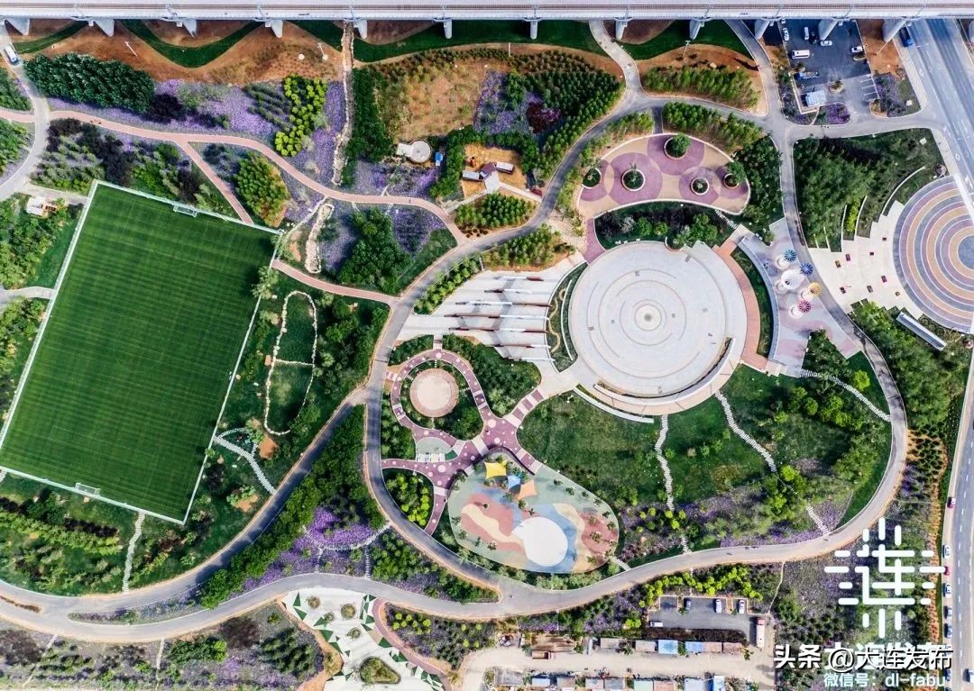 家门口室内新运动馆,家里的运动场地