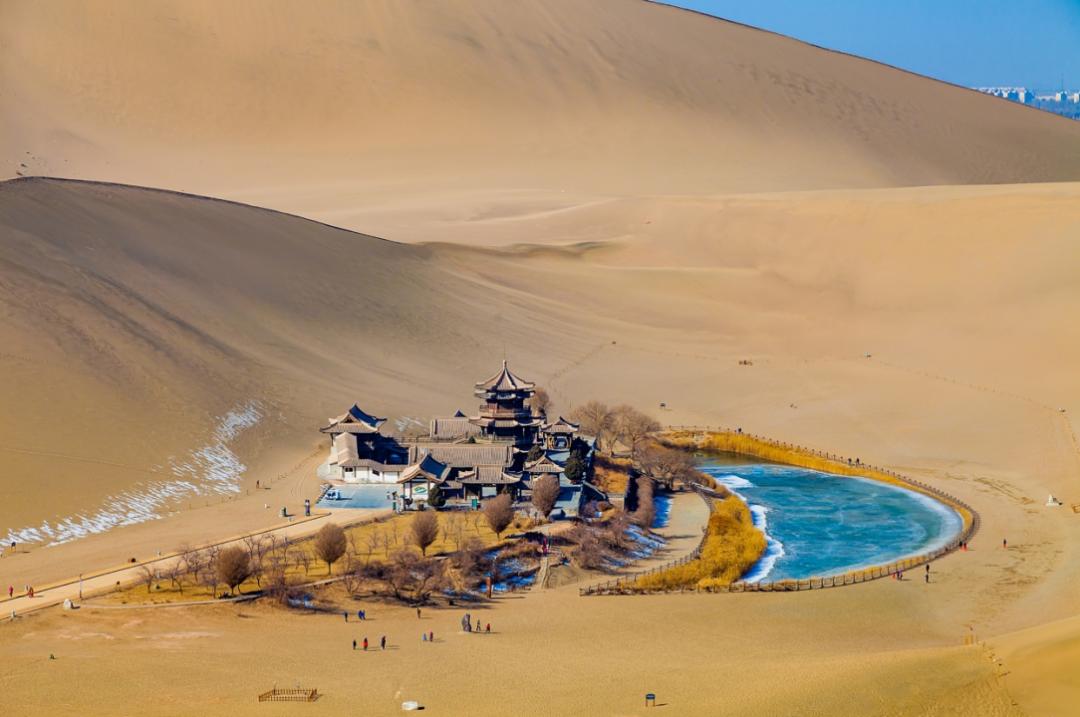 沙漠里的奢华天花板，比摩洛哥更耀眼