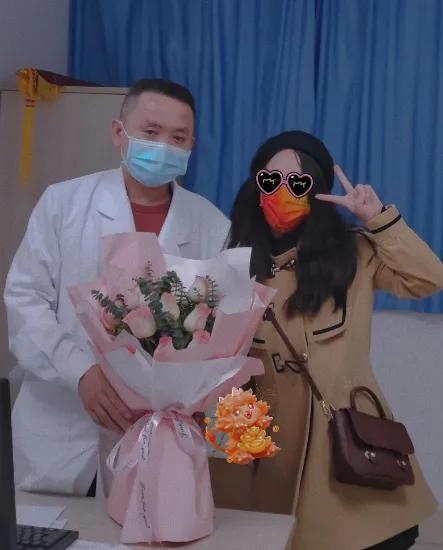 9mm恶性磨玻璃结节肺癌几期,磨玻璃结节8mm同家医院随访8年