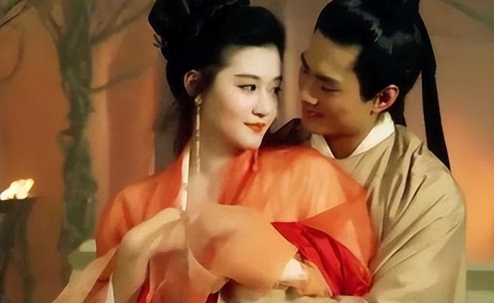 红颜薄命陈宝莲：被亲妈出卖遭干爹抛弃，留下满月孩子跳楼自尽