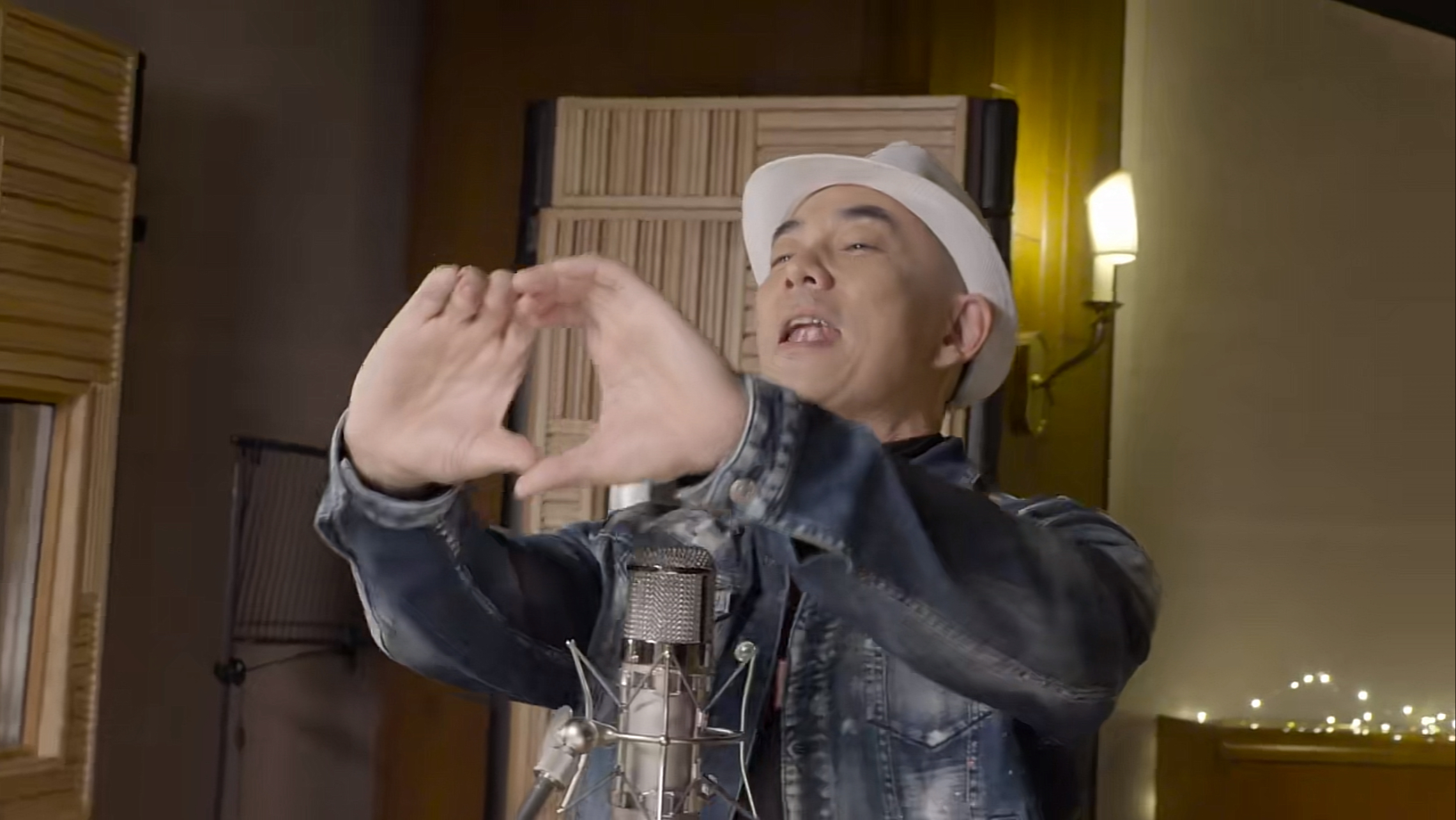 《一起向未来》：林子祥夫妻档，邓超吴京合作，韦唯治病8年回归