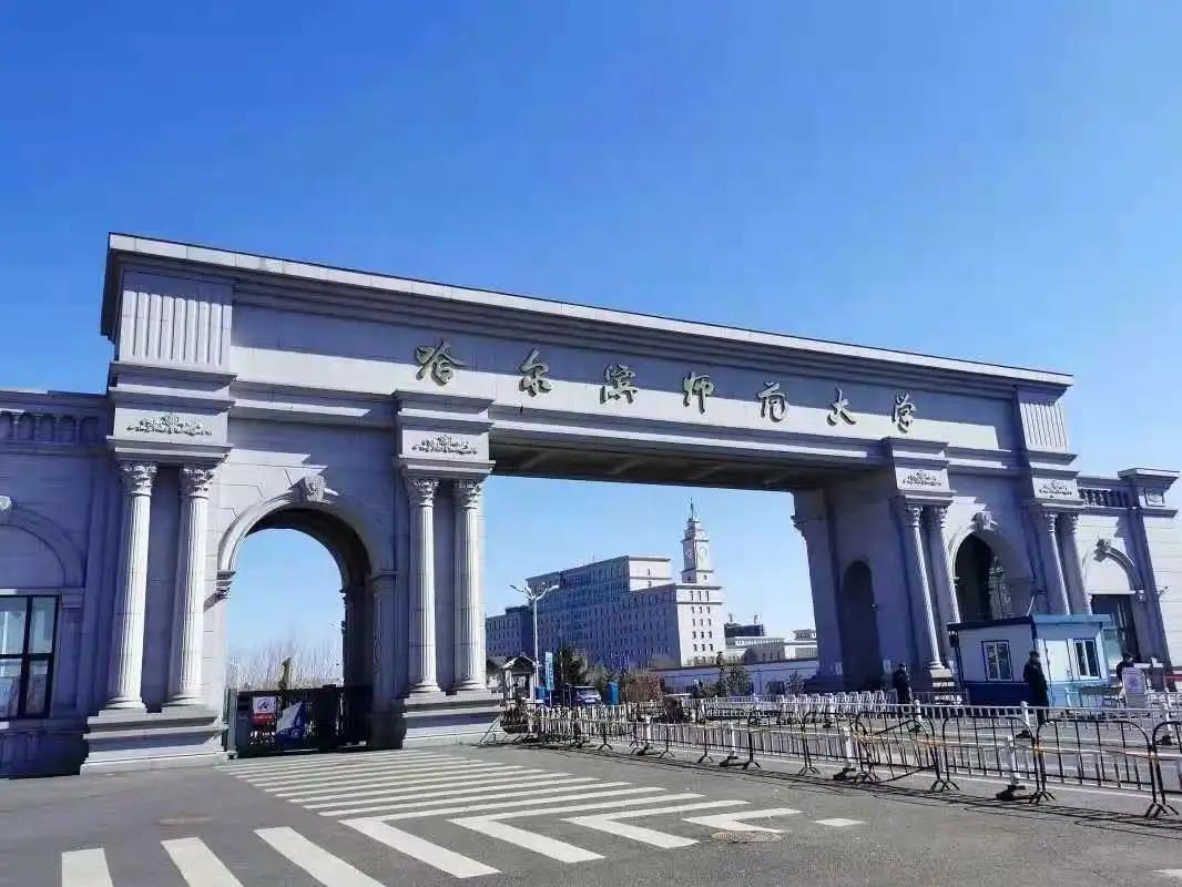 哈尔滨美女高材生：离婚后出家当道士，卖房修道观，25岁当上住持