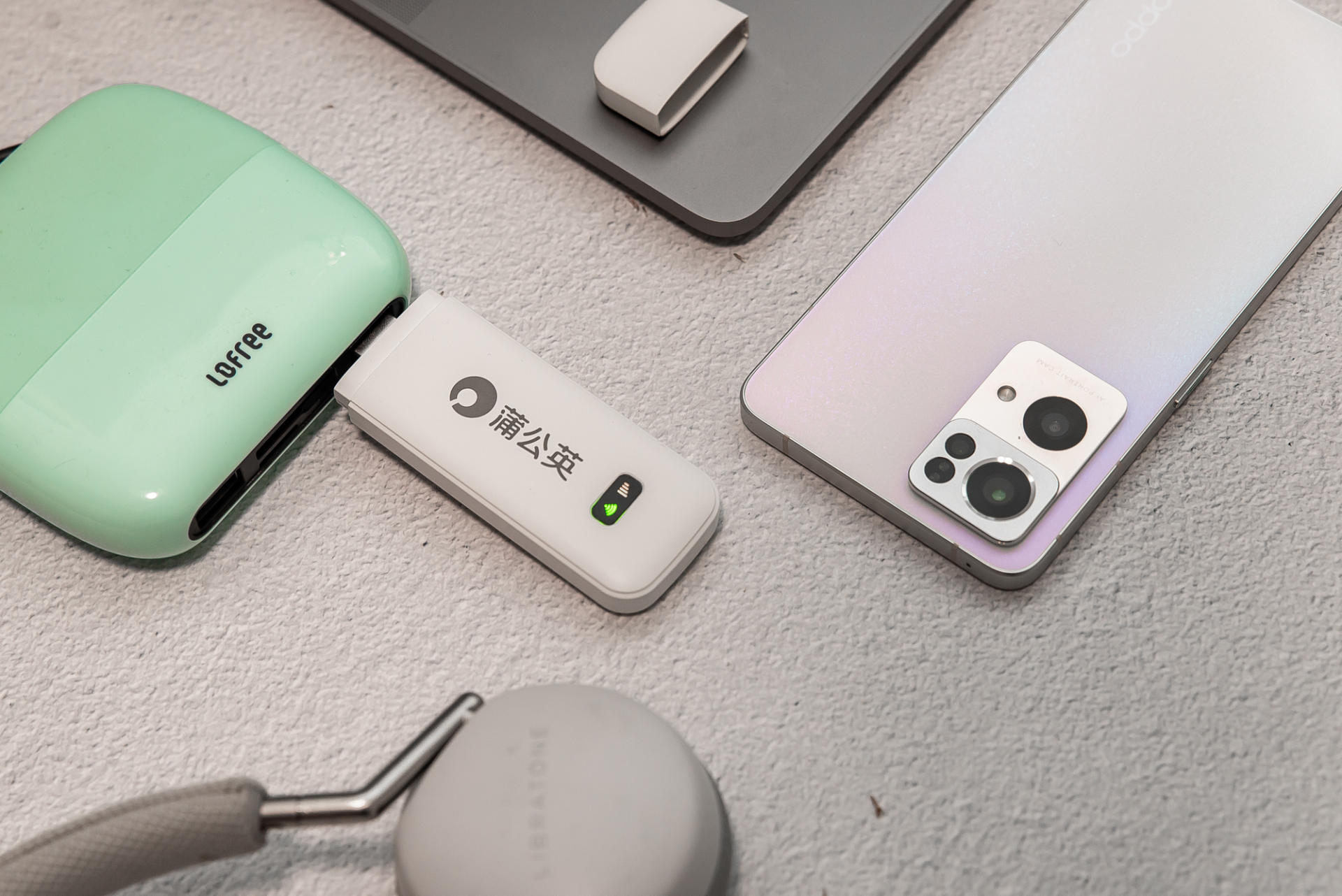 蒲公英x4u随身wifi测评,蒲公英x4u随身wifi用的什么芯片