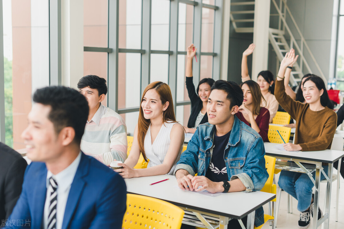 乐场读书|罗叶:不提问的人,未来只会走下坡路
