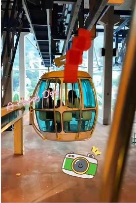 郭富城携妻出席活动方媛穿小黑裙 (郭富城方媛健身)