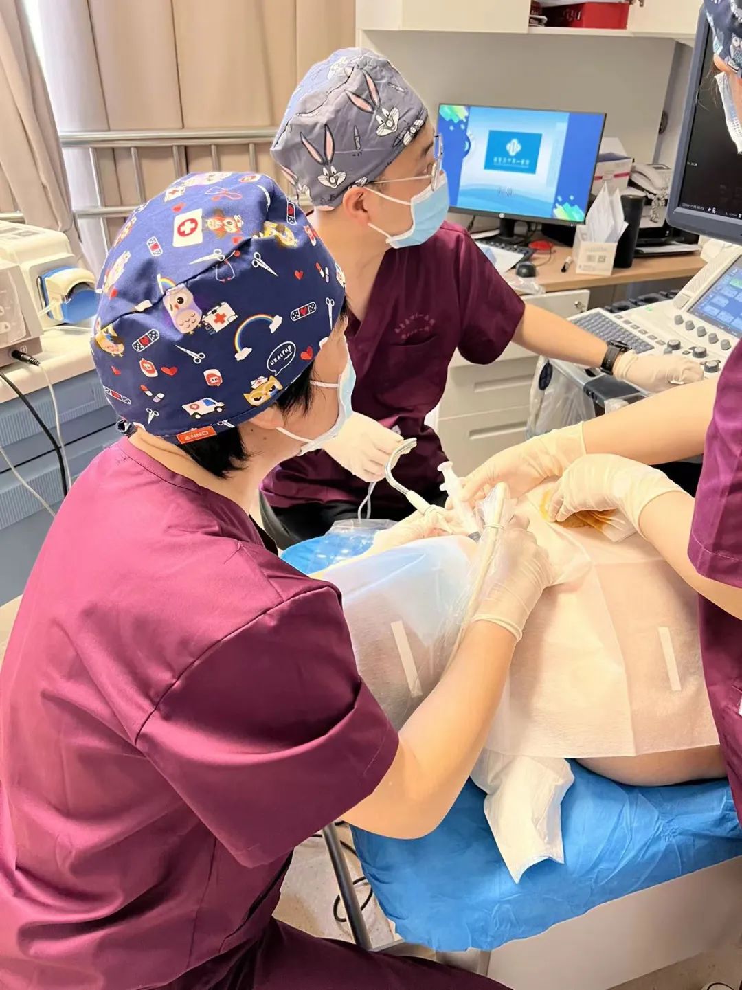 秦皇岛甲状腺囊肿消融术要多少钱,冷循环介入消融术治疗甲状腺结节